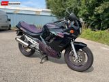 SUZUKI GSX 750 F