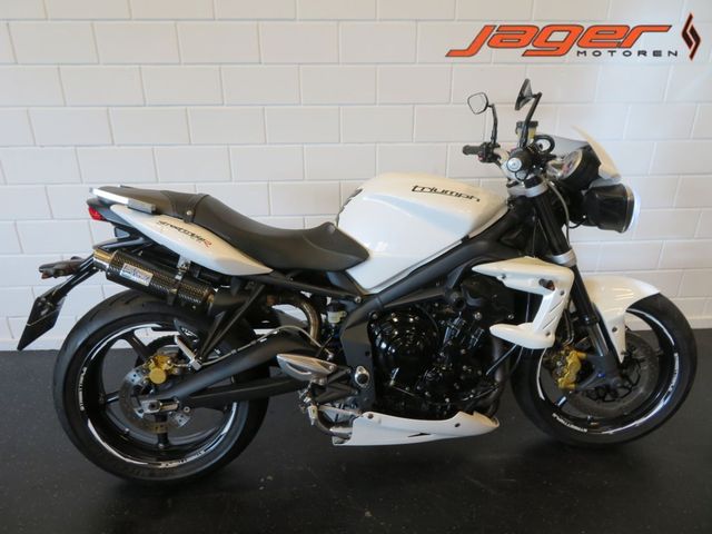 triumph - street-triple-675