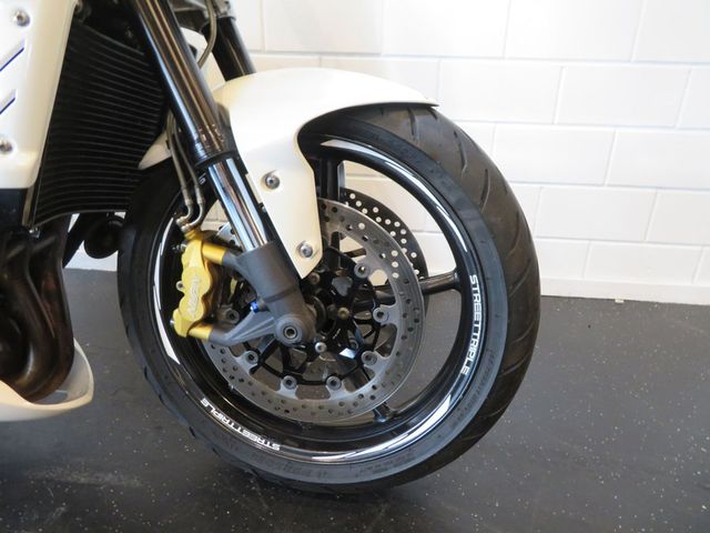 triumph - street-triple-675