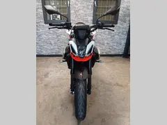 Aprilia Tuono 457 2026 nieuw – foto 3 van 10
