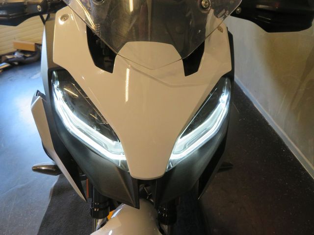 bmw - f-900-xr