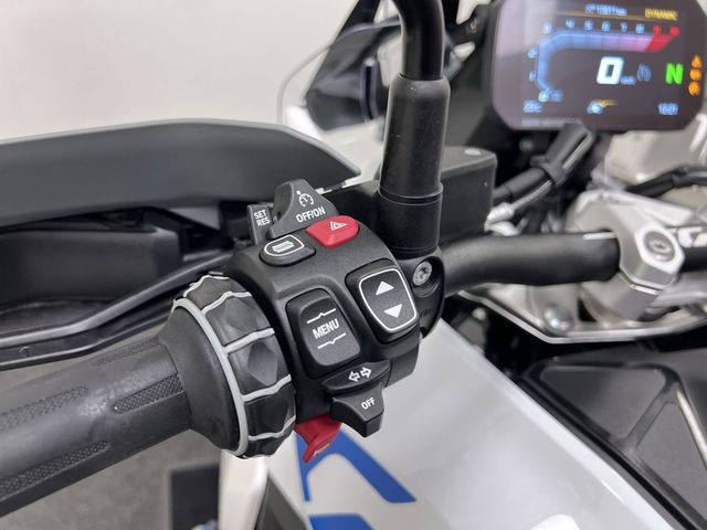 bmw - r-1300-gs
