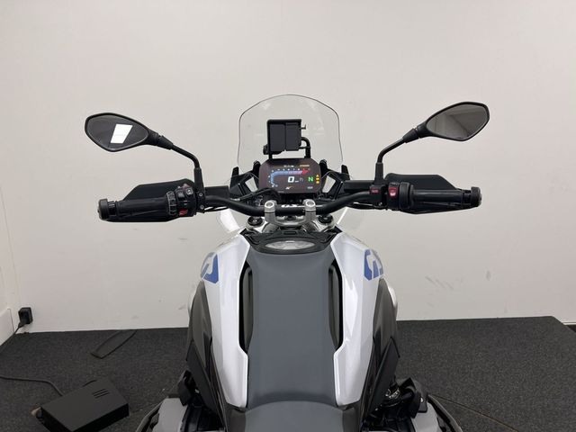 bmw - r-1300-gs