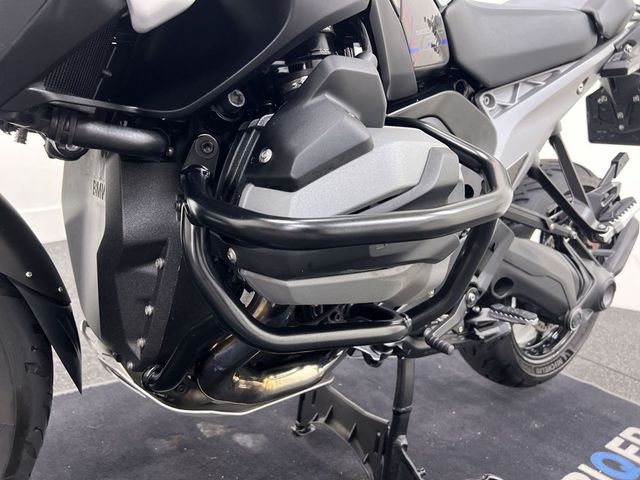 bmw - r-1300-gs