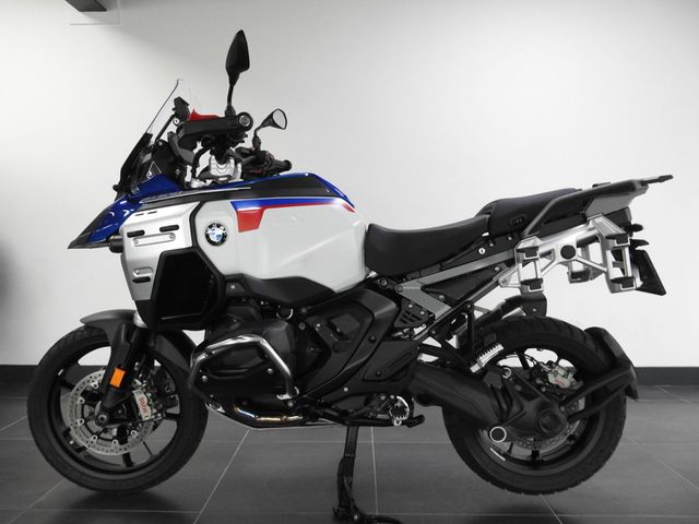 bmw - r-1300-gs-adventure