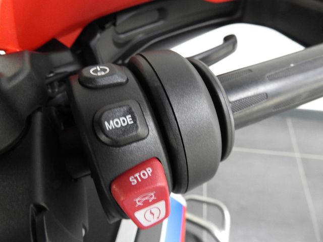 bmw - r-1300-gs-adventure