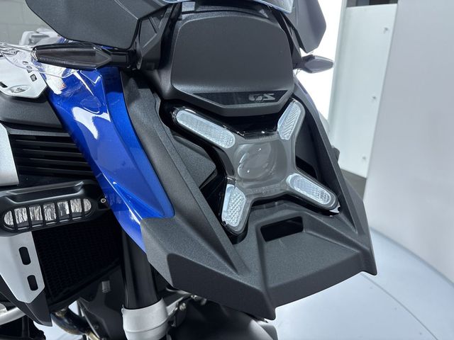 bmw - r-1300-gs-adventure