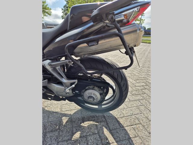 honda - vfr-800-vtec-abs