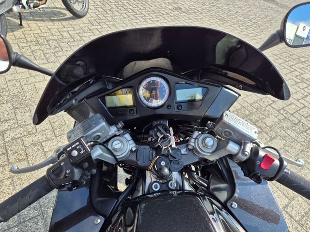 honda - vfr-800-vtec-abs