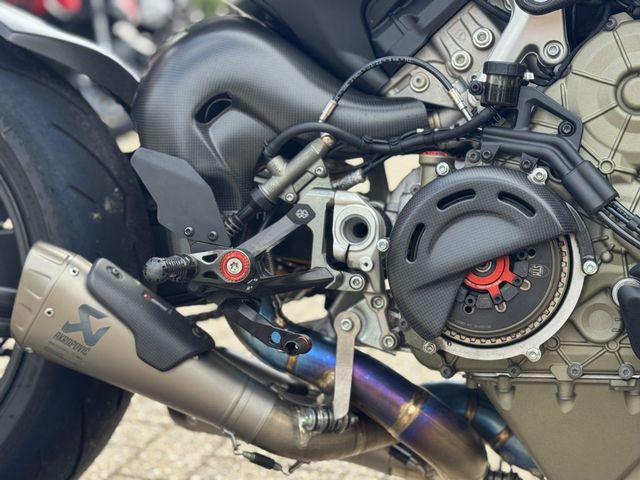 ducati - streetfighter-v4-sp