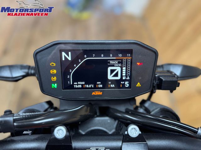 ktm - 890-duke-gp
