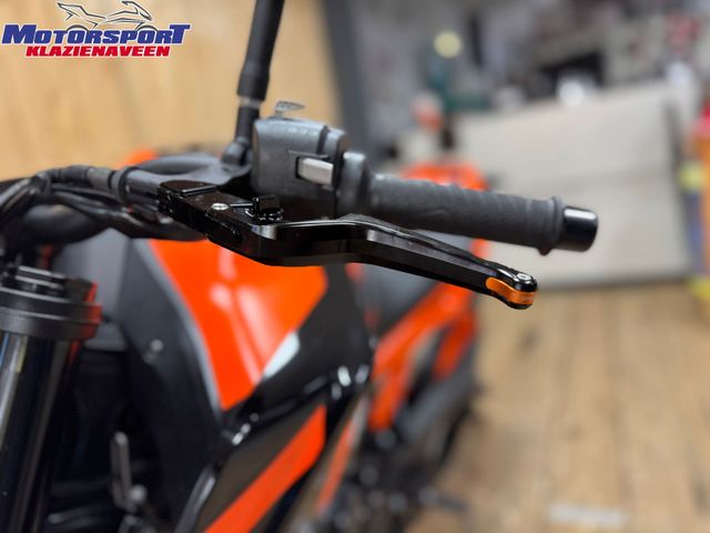 ktm - 890-duke-gp