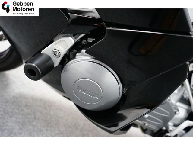 yamaha - fjr-1300-explorer