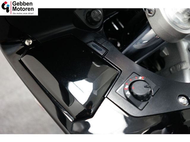 yamaha - fjr-1300-explorer