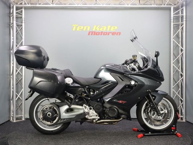 bmw - f-800-gt
