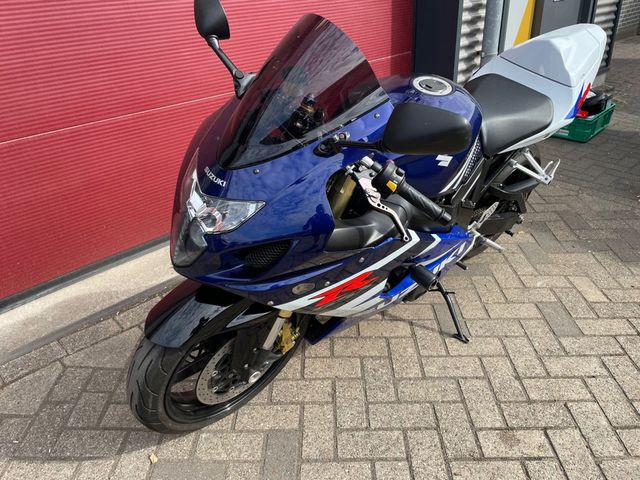 suzuki - gsx-r-600