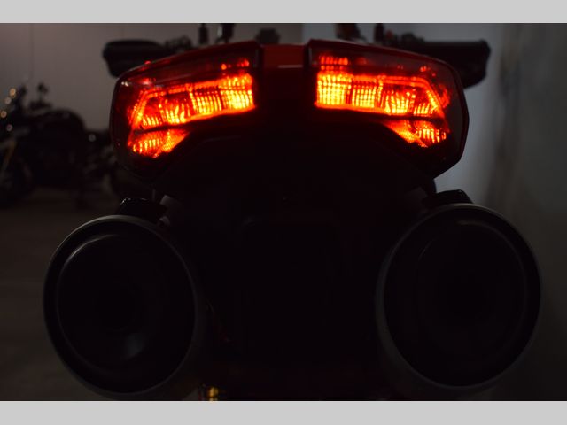 ducati - hypermotard-950-sp