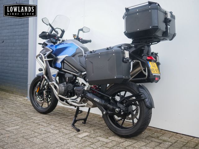 triumph - tiger-1200-gt-explorer