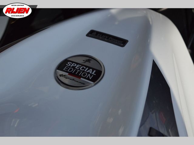 suzuki - gsx-r-1300-hayabusa