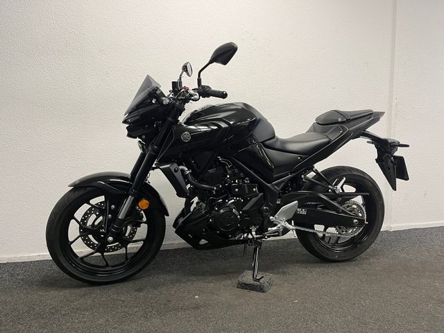 yamaha - mt-03