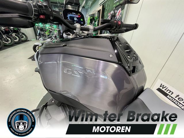bmw - r-1300-gs-adventure