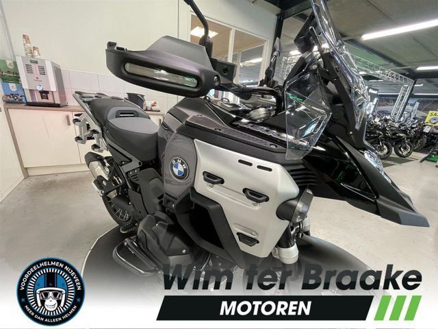bmw - r-1300-gs-adventure