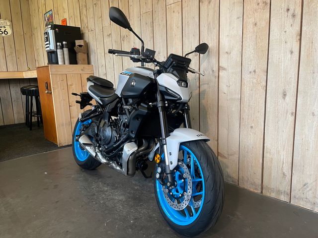 yamaha - mt-07-abs