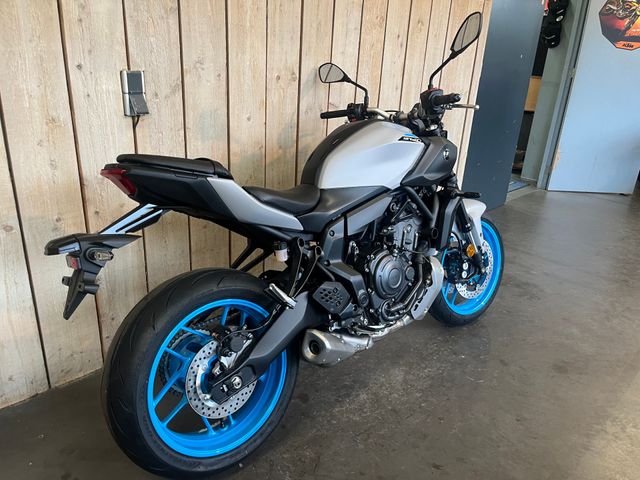 yamaha - mt-07-abs