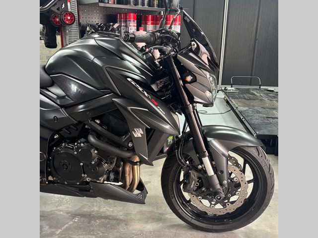 suzuki - gsx-s-750-za