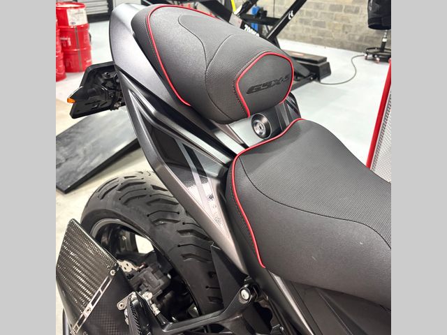 suzuki - gsx-s-750-za