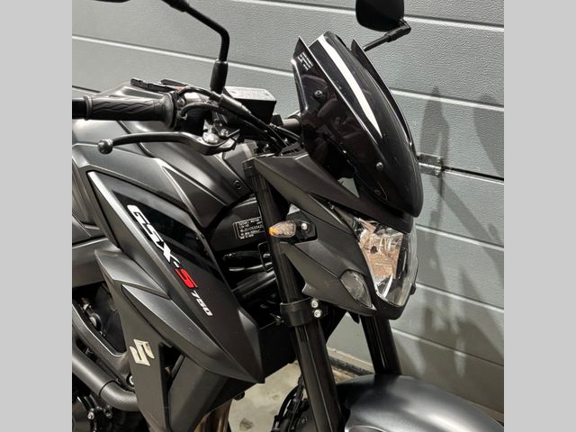 suzuki - gsx-s-750-za