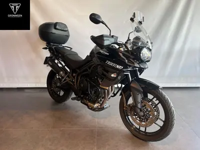 TRIUMPH TIGER 800 XR – foto 2
