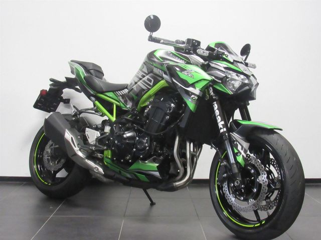 kawasaki - z900