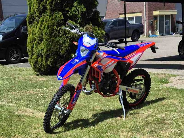 beta - rr-enduro-50-racing