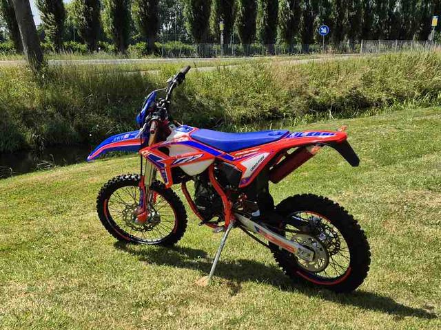 beta - rr-enduro-50-racing
