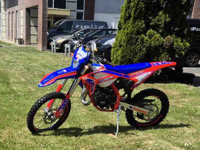 beta - rr-enduro-50-racing