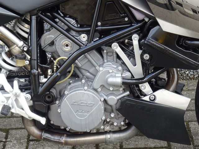 ktm - 990-super-duke