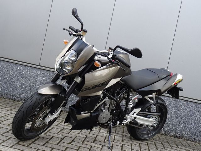 ktm - 990-super-duke