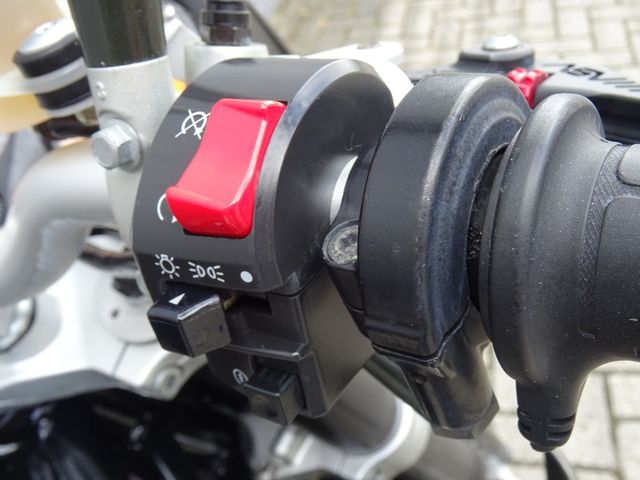 ktm - 990-super-duke