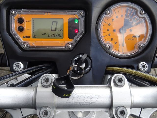 ktm - 990-super-duke