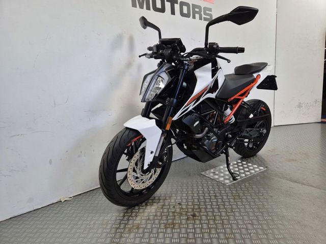 ktm - 125-duke