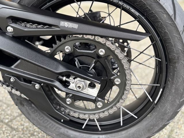 triumph - tiger-900-rally-aragon-edition