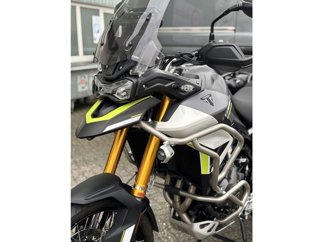 triumph - tiger-900-rally-aragon-edition