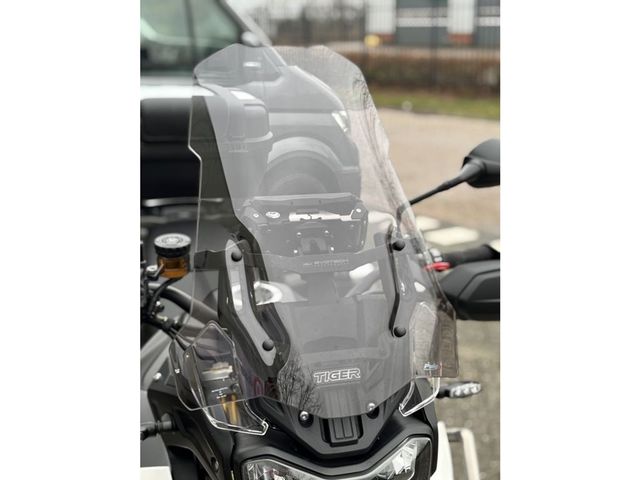 triumph - tiger-900-rally-aragon-edition