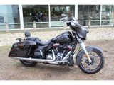 HARLEY-DAVIDSON STREET GLIDE
