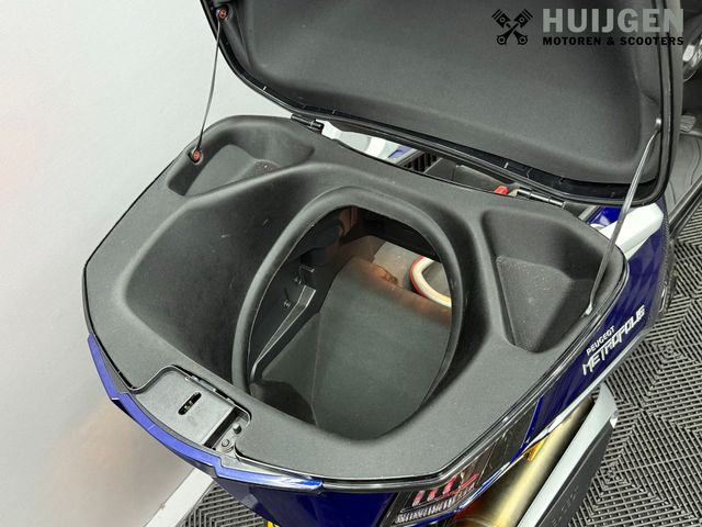 peugeot - metropolis-sw