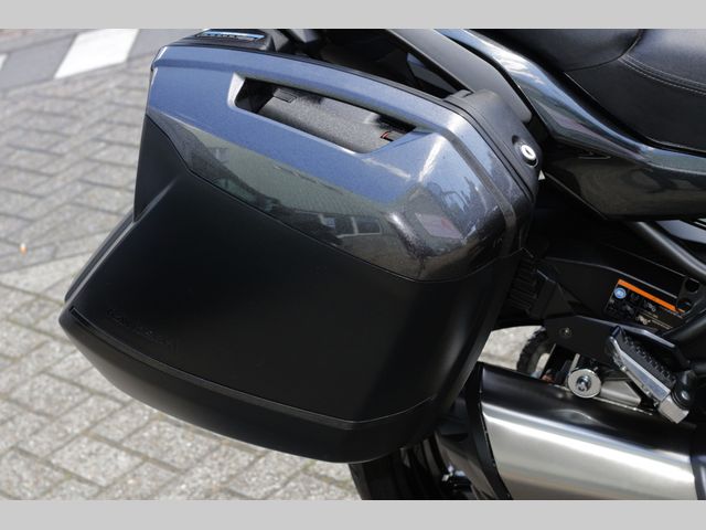 kawasaki - versys-1000-se-tourer