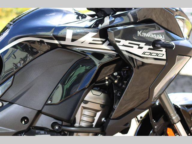 kawasaki - versys-1000-se-tourer