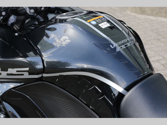 kawasaki - versys-1000-se-tourer