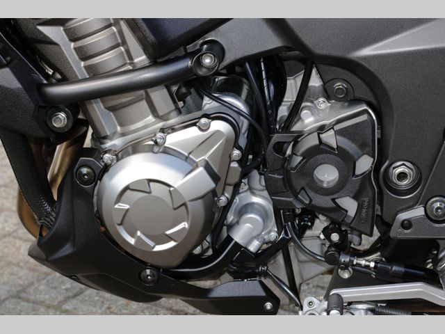 kawasaki - versys-1000-se-tourer
